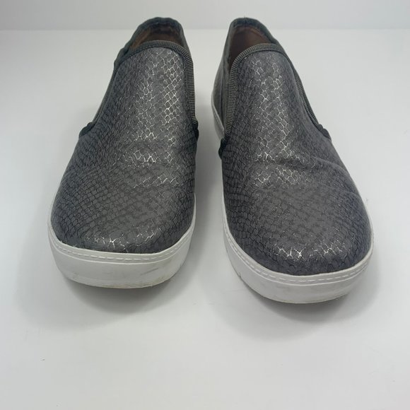 Nurse Mates Slip On Shoes - Picture 4 of 12